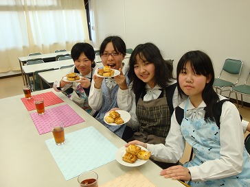 中学1年 調理実習 華頂女子高等学校